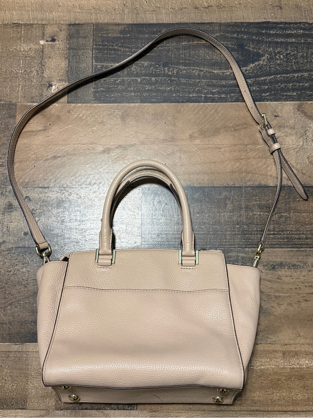 Michael Kors Hudson Medium Leather Satchel with Gold Hardware - Picture 2 of 9